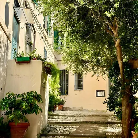 Loft Medievale The Stone Janov