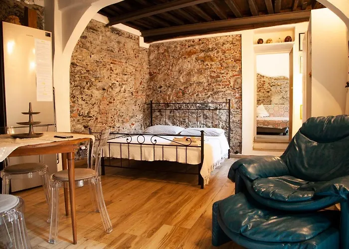 Loft Medievale The Stone ג'נובה